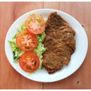 Foto de Milanesa de carne con ensalada