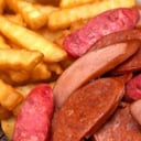 Foto de Salchipapas Triple
