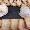 Foto de Queso trufado con miel de Soria