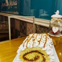 Foto de Pionono con Manjar y chantilly