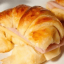 Foto de Medialuna de jamón queso