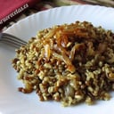 Foto de Mjadra (arroz con lentejas )