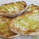 Foto de 1/2 tostada con aceite