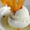 Foto de Gelato de mozarella con mermelada de uvilla