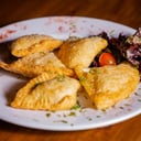 Foto de Empanadas de langostinos fritas x 5 unidades.