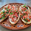 Foto de 6 Molletes sencillos 2 refrescos 