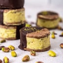 Foto de (014852) Alfajor de pistacho pack x 4 unidades