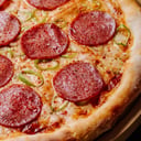 Foto de PIZZA CALABRESA