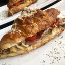 Foto de Croissant Serrano y Pesto