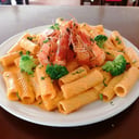 Foto de TORTIGLIONI CON CAMARÓN