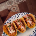 Foto de TACOS DE LA ENSENADA x 3