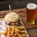 Foto de Hamburguesa Un cuarto de Maria