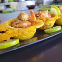 Foto de CANASTAS DE PATACON CON CAMARONES