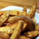 Foto de 2 LATAS QUILMES 473ml + PAPAS C/CHEDDAR