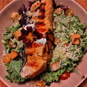 Foto de Ensalada fresca (Salmón)