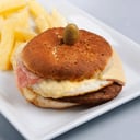 Foto de Hamburguesa Doble Completa + Papas Fritas