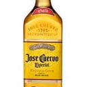 Foto de Jose Cuervo Oro 750ml
