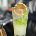 Foto de Limonada casera con menta y jengibre (con o sin almibar)