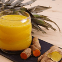 Foto de Agua fresca piña con jengibre