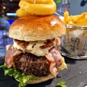 Foto de Hamburguesa Cabramelizada
