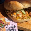 Foto de Torta gobernador (Alambre de camarones)
