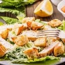 Foto de Ensalada César con pollo