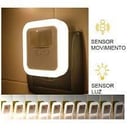 Foto de LUZ LED NOCTURNA CON SENSOR OSCURIDAD