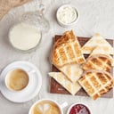 Foto de Toston con queso y mermelada