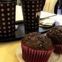 Foto de CAFE C/LECHE P/LLEVAR 240CC + MUFFIN SIMPLE
