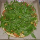 Foto de Pizza de RÚCULA y TOMATE