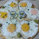 Foto de Pizza de MUZZARELLA con HUEVO FRITO