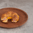 Foto de MEDIALUNA DE JAMON Y QUESO O CHEDDAR