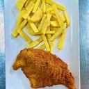 Foto de Pechuga de pollo empanada con patatas