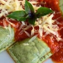 Foto de Ravioles verdes rellenos de espinaca y ricota