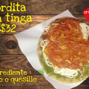 Foto de Gordita con tinga 