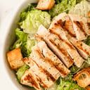 Foto de Caesar Salad w/Chicken