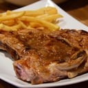 Foto de Costeleta con Papas