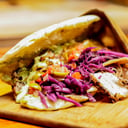 Foto de Pita pollo adobado.