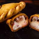 Foto de Empanada de Jamón ahumado y tres quesos