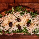 Foto de Pizza de Rúcula y Jamón Crudo