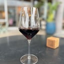Foto de Vino por copa Alamos Malbec o Chardonnay