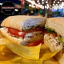Foto de Chicken Pesto Sandwich