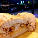 Foto de Chicken Coleslaw Sandwich
