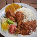 Foto de bandera con pollo guisado,res o cerdo 