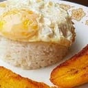 Foto de ARROZ A LA CUBANA