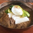 Foto de 물냉면 Mul naengmyeon