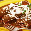 Foto de Enchiladas de Mole sin pollo (3 piezas) - 85 kcal