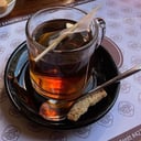 Foto de Té Ceylán, cascaras de cacao, naranja deshidratada y canela.