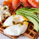 Foto de Armá tu waffle salado como más te guste (low carb)