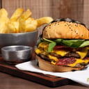 Foto de HAMBURGUESA DOBLE 